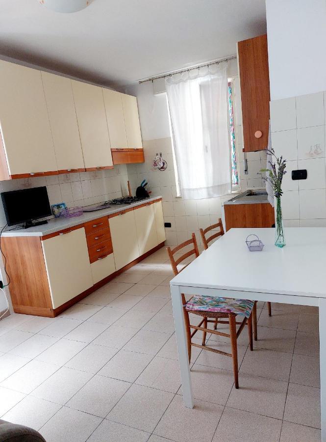 Agriturismo Giorgi Appartamenti In Riviera Ligure 알벤가 외부 사진