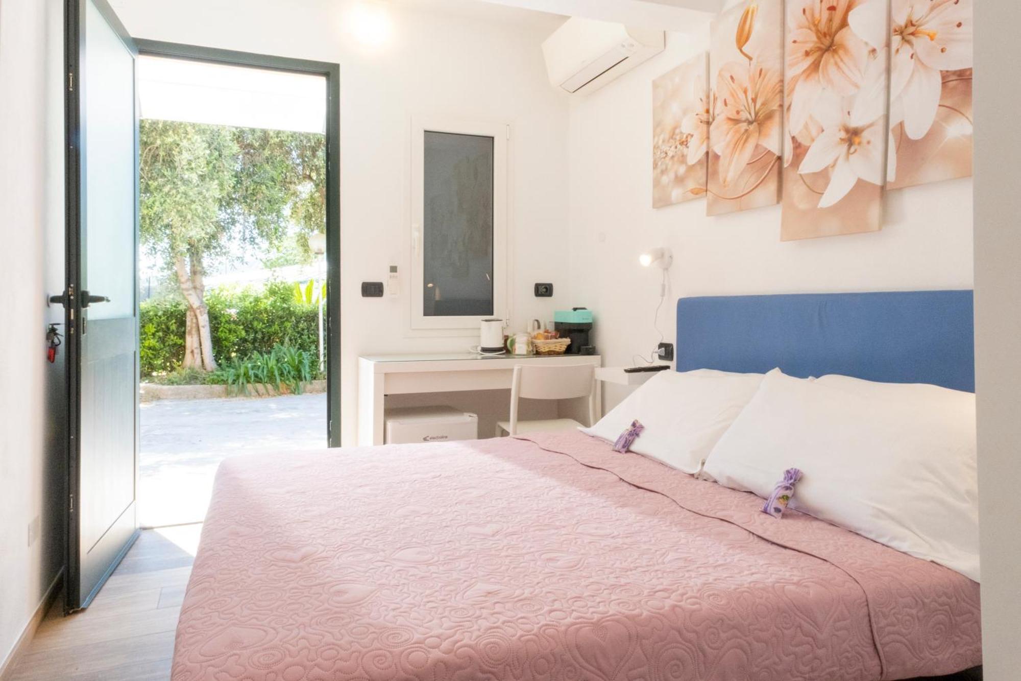 Agriturismo Giorgi Appartamenti In Riviera Ligure 알벤가 외부 사진