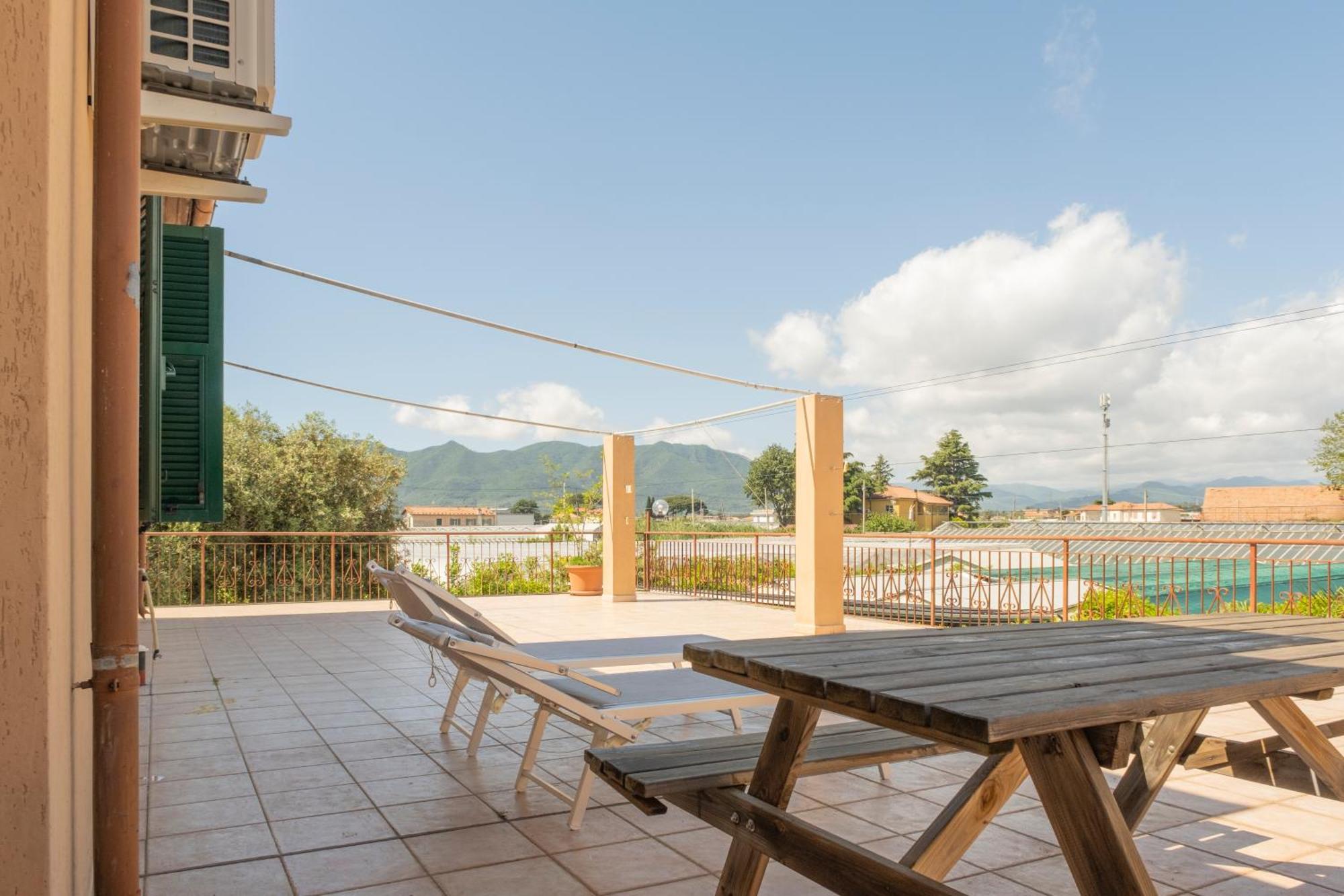Agriturismo Giorgi Appartamenti In Riviera Ligure 알벤가 외부 사진
