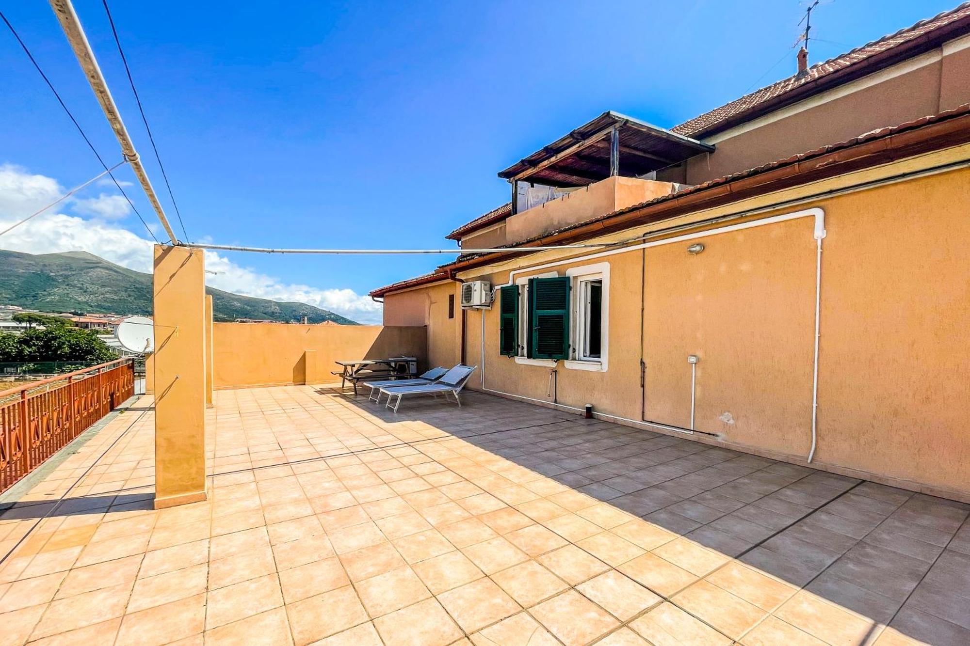 Agriturismo Giorgi Appartamenti In Riviera Ligure 알벤가 외부 사진